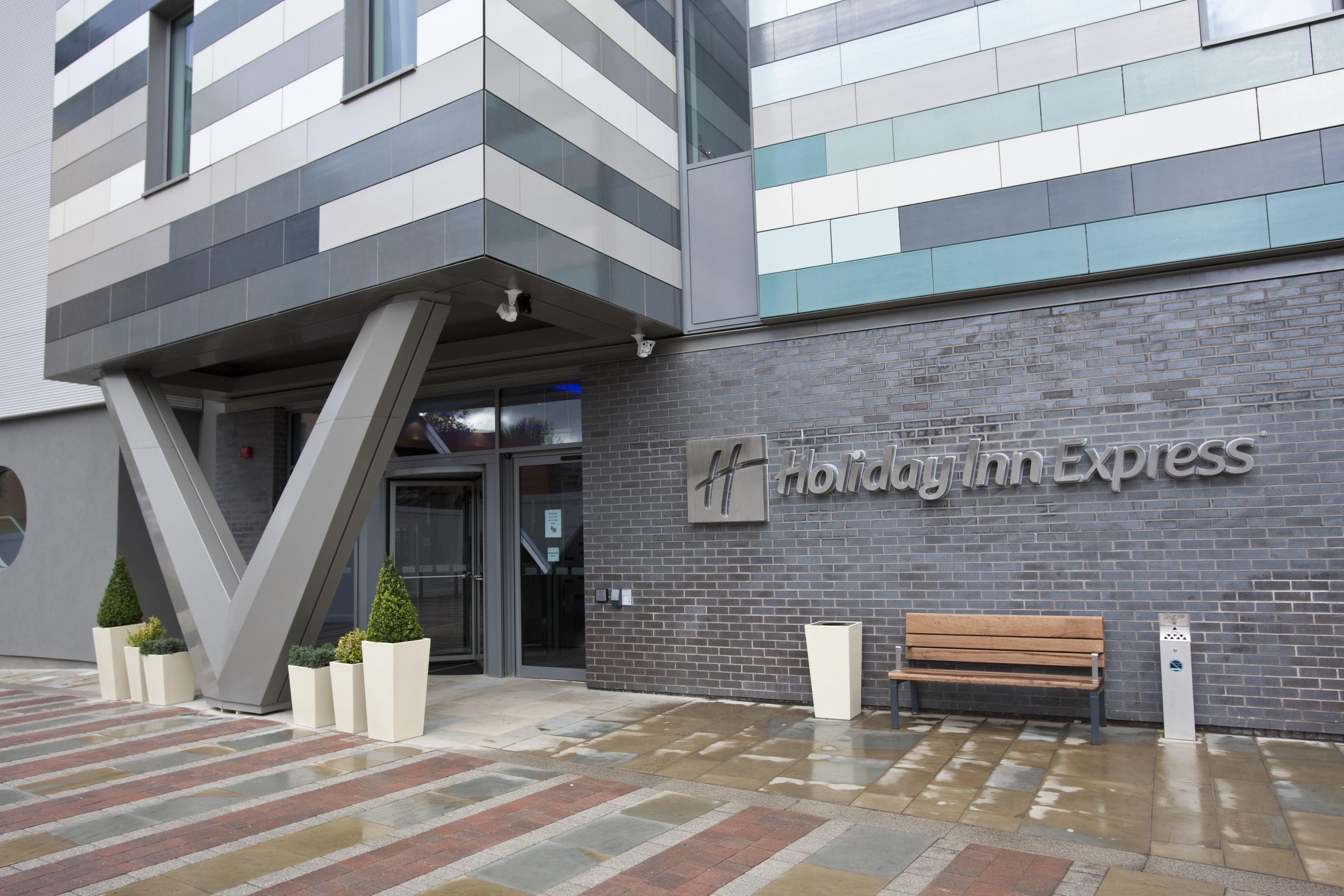 Holiday Inn Express Manchester City Centre Arena, An Ihg Hotel Bagian luar foto